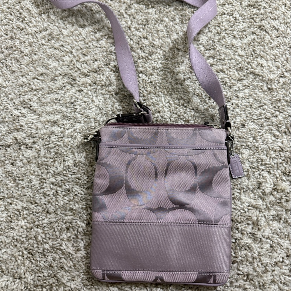 Elegant Lavender Crossbody Bag